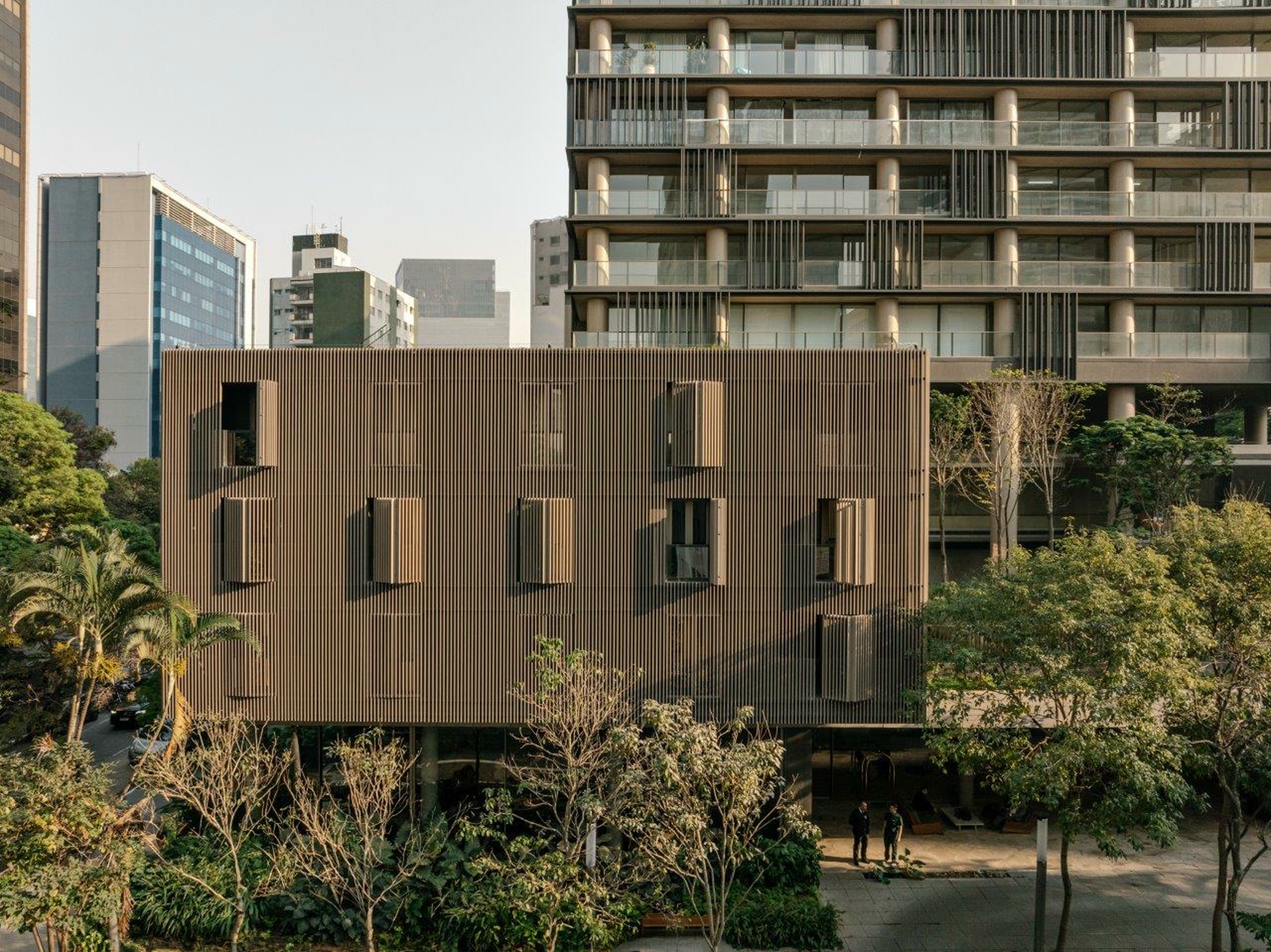 Praça Henrique Monteiro em Pinheiros, São Paulo – foto 6