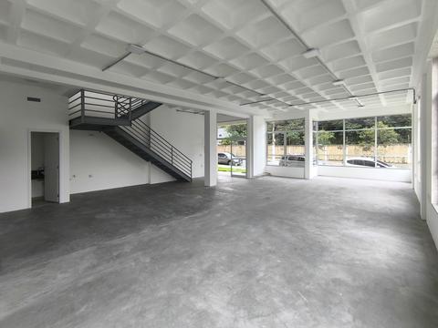 Vera Cruz Lojas em Vila Gustavo, São Paulo - foto 5